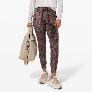 Lululemon Ready to Crush Jogger in French Press Women’s Size 4 Athletic Joggers